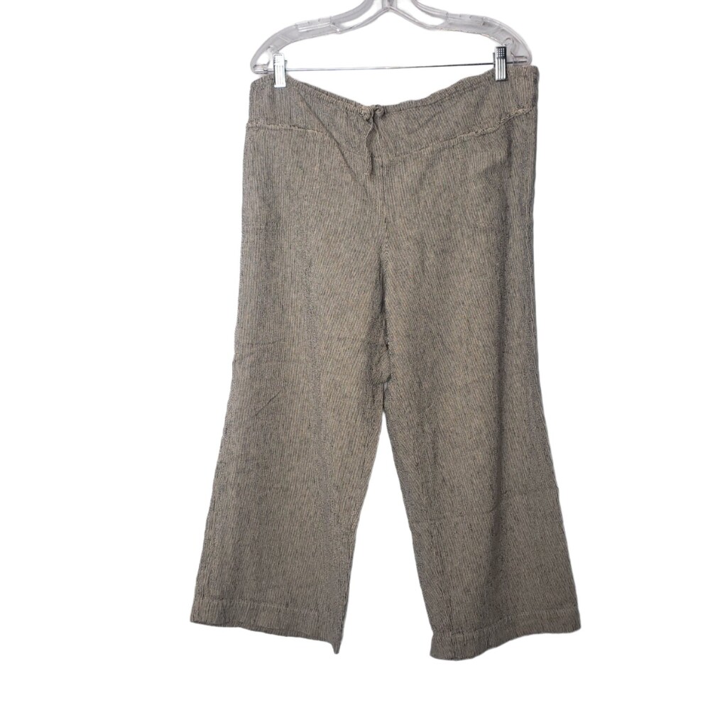CHICO'S DESIGN Cream with Black Striped Linen Cropped Pants Size 2